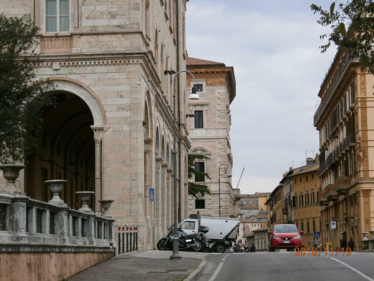Appartamento Via Ciatti เปรูจา ภายนอก รูปภาพ
